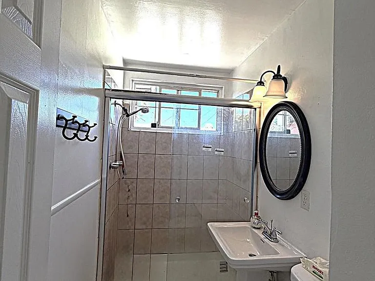 541 Glacier Ave — Photo 8