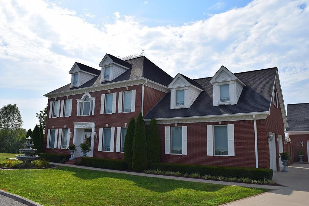 176 W Chloe Ridge Dr, Pikeville, KY 41501 Zillow
