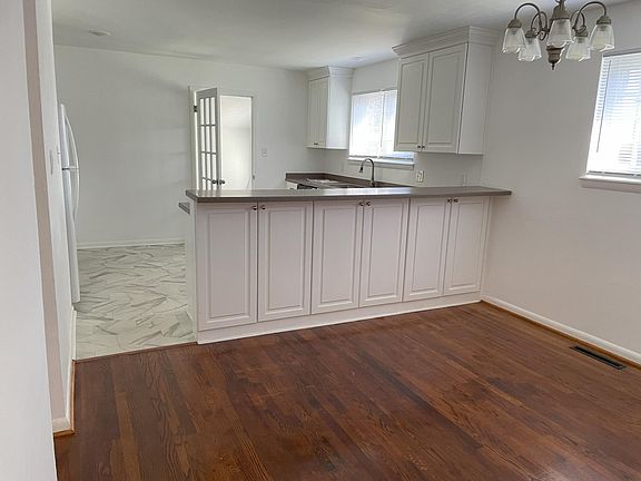 5th image of 3516 Olympia Ln
