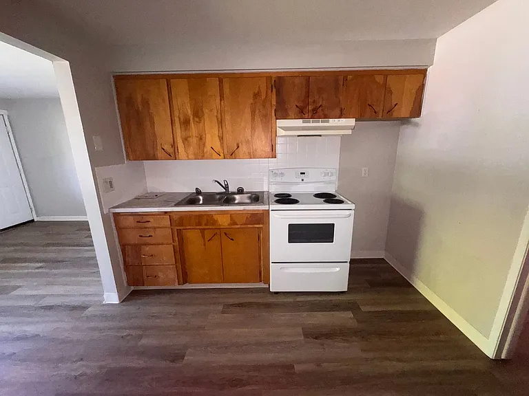 Barker Street 10-Unit | Medical Lake — Photo 3