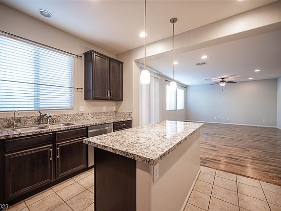 4th image of 1220 Alford Creek Ct