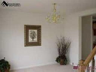 3rd image of 6043 Tyndale Ln