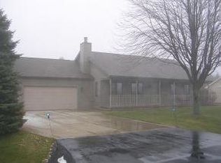 1920 Emily Anne Dr, Oshkosh, WI 54904