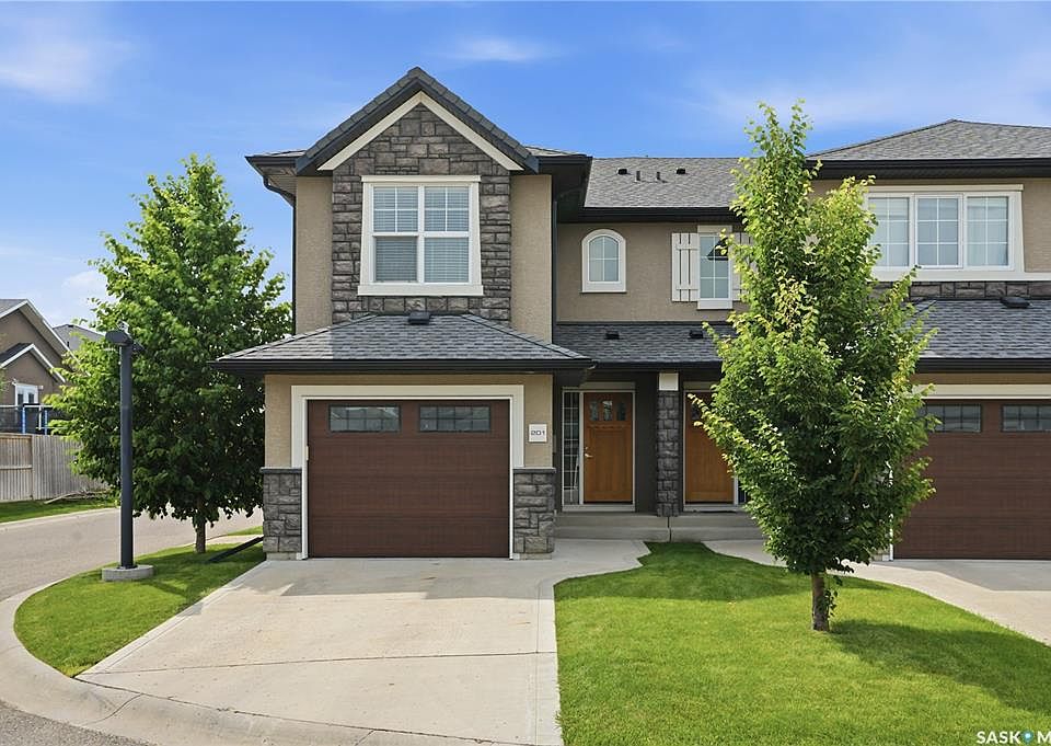 1st image of UNIT 201-2007 Pohorecky CRESCENT
