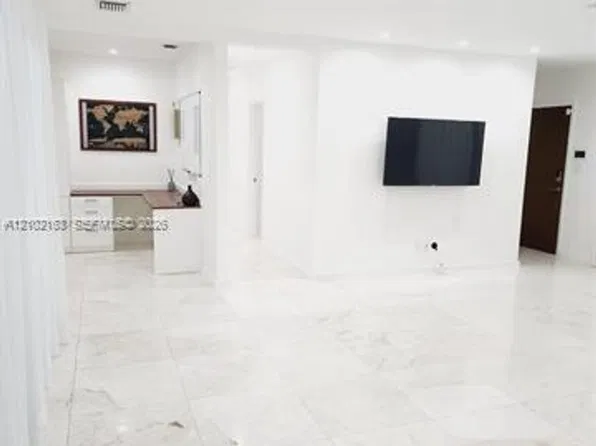 7425 SW 128th St #7425, Miami, FL 33156