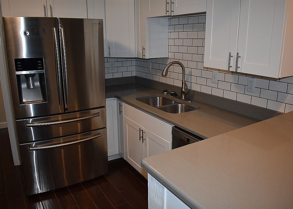 1st image of 6035 Brookwood Dr APT B