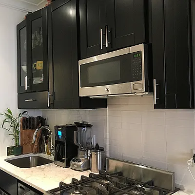 Rented by RES New York | media 7