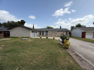 3403 Colony Dr, San Antonio, TX 78230
