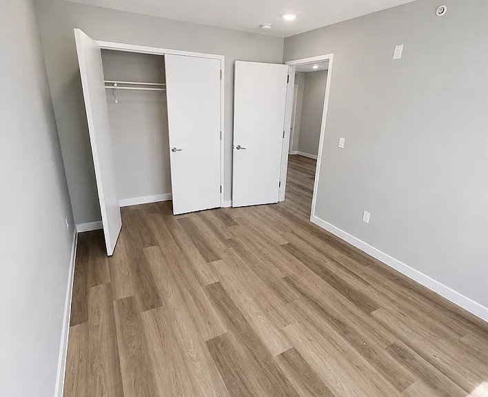 133 Pearl St — Photo 6