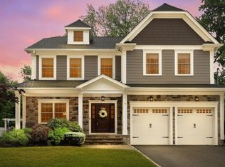 621 Green Briar Ct, Westfield Town, NJ 07090