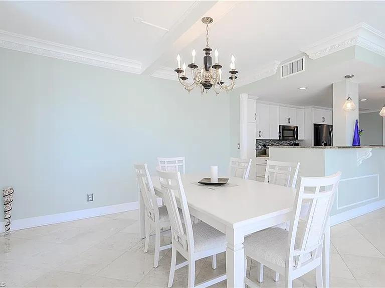 4001 Gulf Shore Blvd N #Penthouse 8 — Photo 11