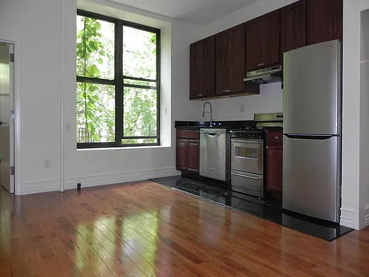 Rented by Living New York | media 31