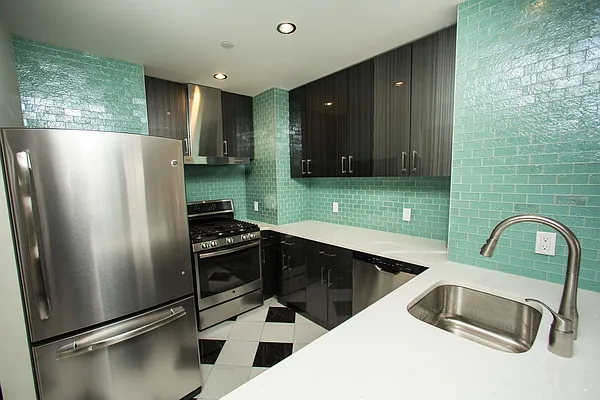 Rented by Kinyu Realty | media 1