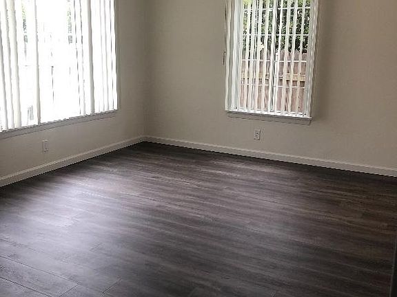 3rd image of 808 E Garfield Ave APT C