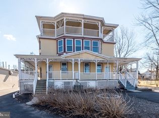 706-708 E Walnut St, North Wales, PA 19454