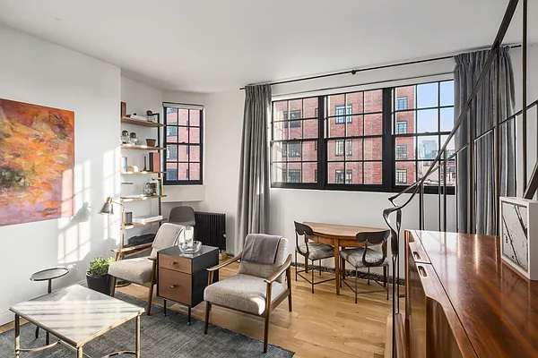 Sold by Compass | media 16