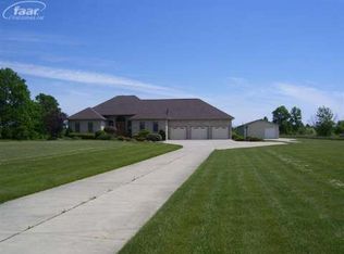 2423 Seymour Rd, Swartz Creek, MI 48473