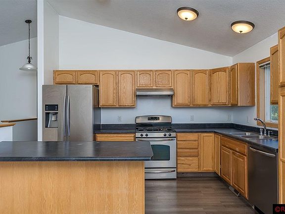 5th image of 204 Grovebrook Cir