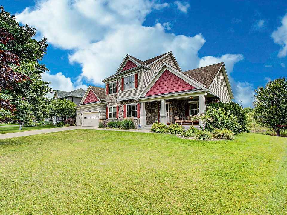 1st image of 4903 206th Drive Ct N