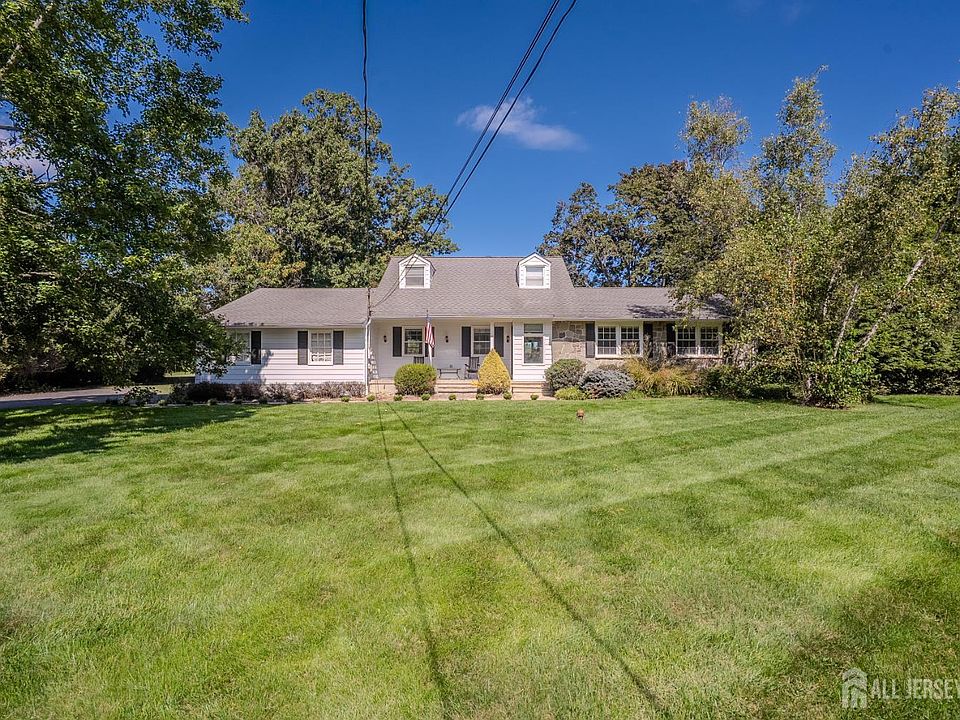 1st image of 51 Orchardside Dr