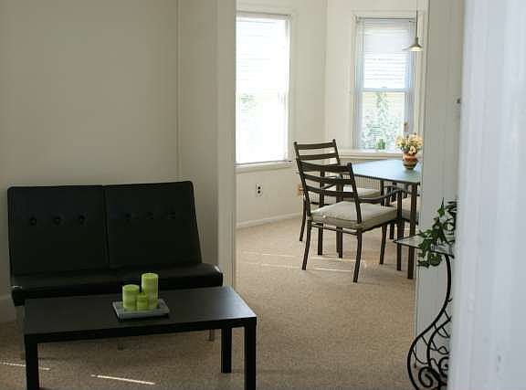 5th image of 72 Prospect Ave