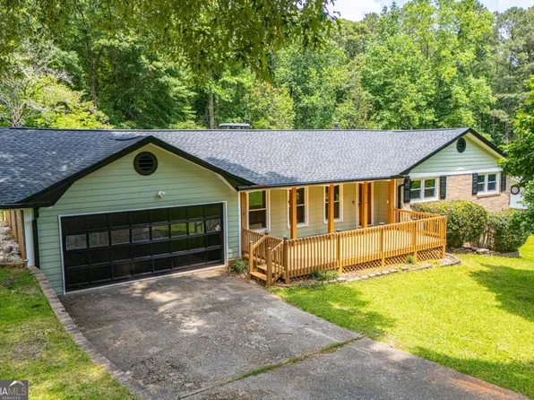 6170 Shallow Wood Ln, Douglasville, GA 30135