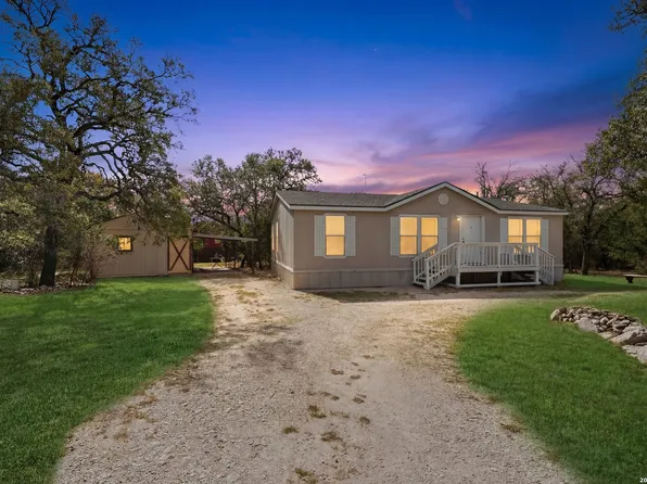 512 Las Hadas, Spring Branch, TX 78070