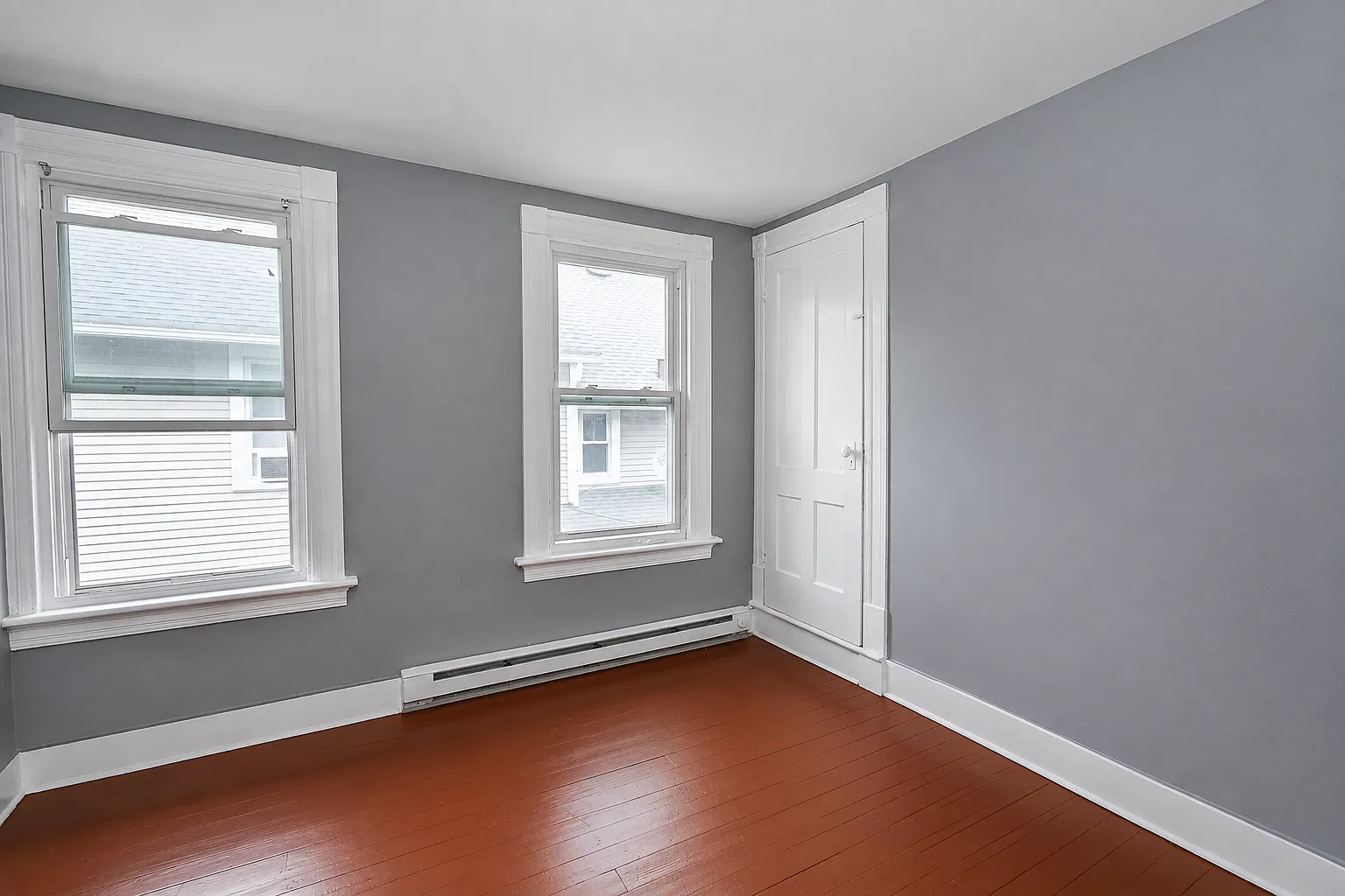 3 bed, 1210 sqft, $1,800 — Photo 4