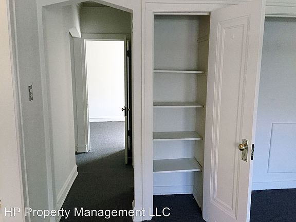 3rd image of 5432 S Kimbark Ave APT 1R