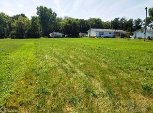 219 16th Ave E, Albia, IA 52531
