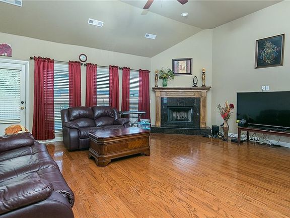 4th image of 4306 SW Wheatgrass Blvd