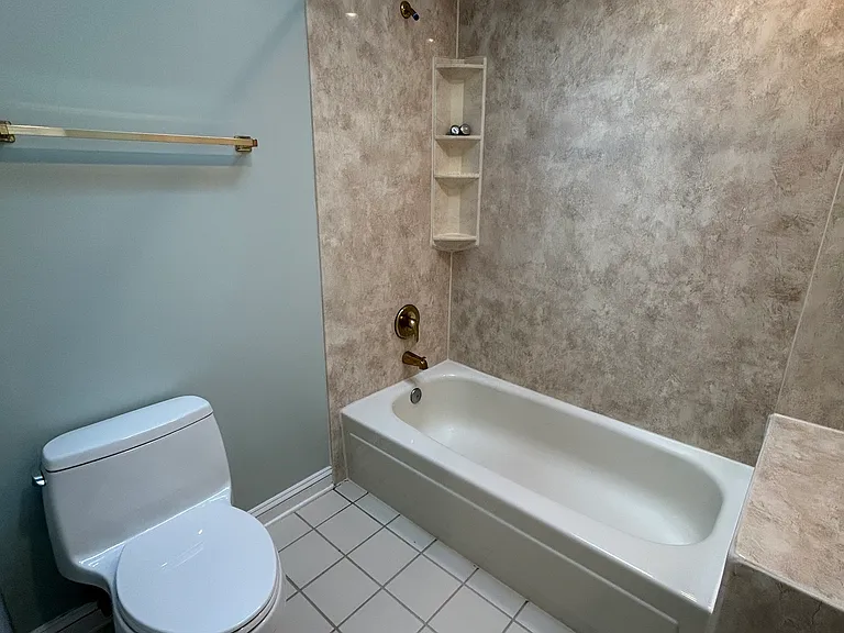 3525 Coventry Court Dr — Photo 38