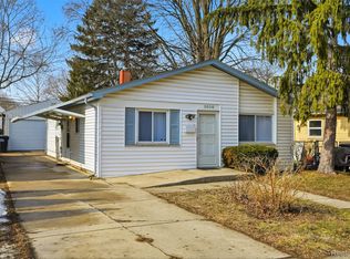 5936 Westlake St, Taylor, MI 48180