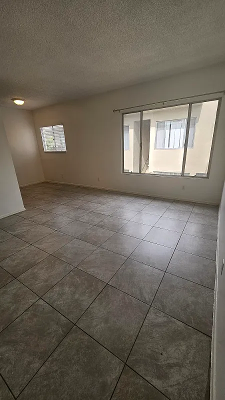 1 bed, 530 sqft, $1,750 — Photo 3
