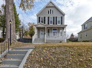 1817 Liberty St, Alton, IL 62002