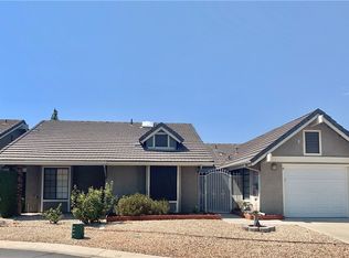 1472 Ethan Allen Cir, San Jacinto, CA 92583