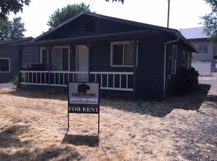 762 Lawnsdale Rd, Medford, OR 97504