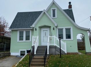 109 N 11th St, Marshalltown, IA 50158