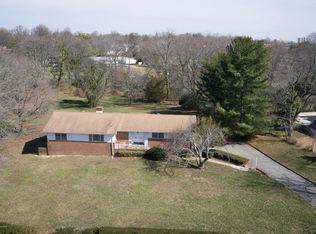 233 S Lincoln Ave, Oakhurst, NJ 07755