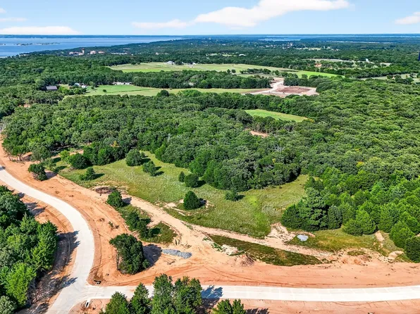 55 Deer Crossing Dr, Pottsboro, TX 75076