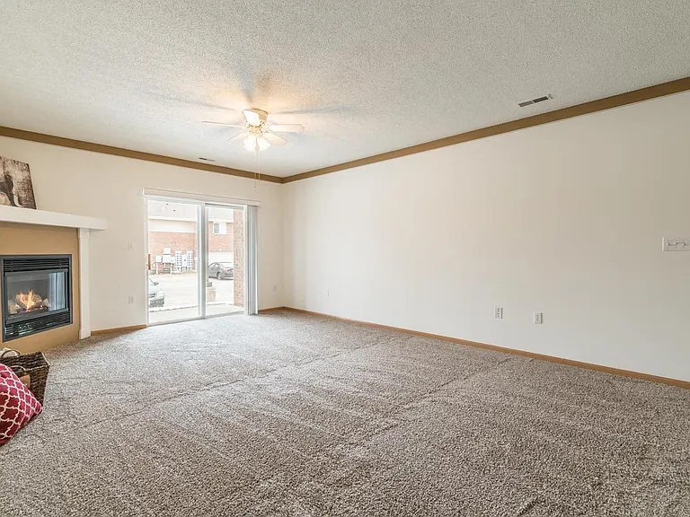 Northbrook Apartments — Photo 247