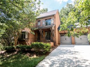 341 Edgewater Dr, Athens, GA 30605