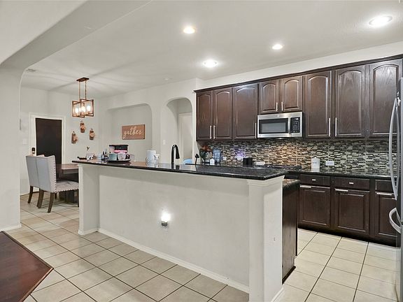 5th image of 4951 Eyrie Ct