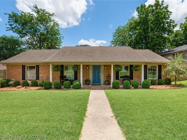 6800 Riviera Dr, Fort Smith, AR 72903