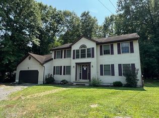 3237 Warren Burton Rd, Southington, OH 44470