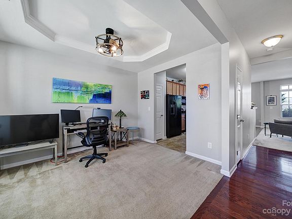 4th image of 5717 Mossdale Ln