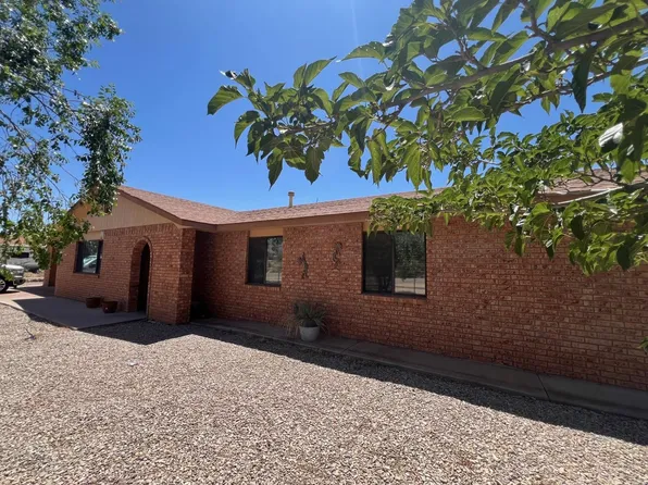 2602 S Walker Ave, Alamogordo, NM 88310