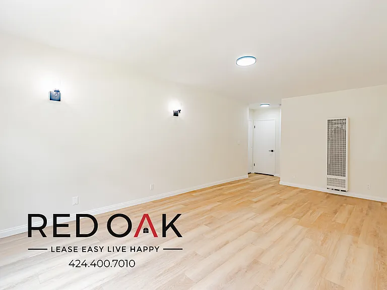 259 N Euclid Ave #1 — Photo 5