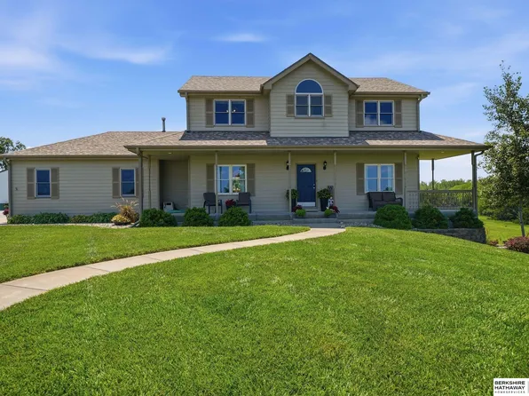 12001 W McKelvie Rd, Malcolm, NE 68402