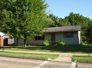 411 Mill St, Amherst, WI 54406